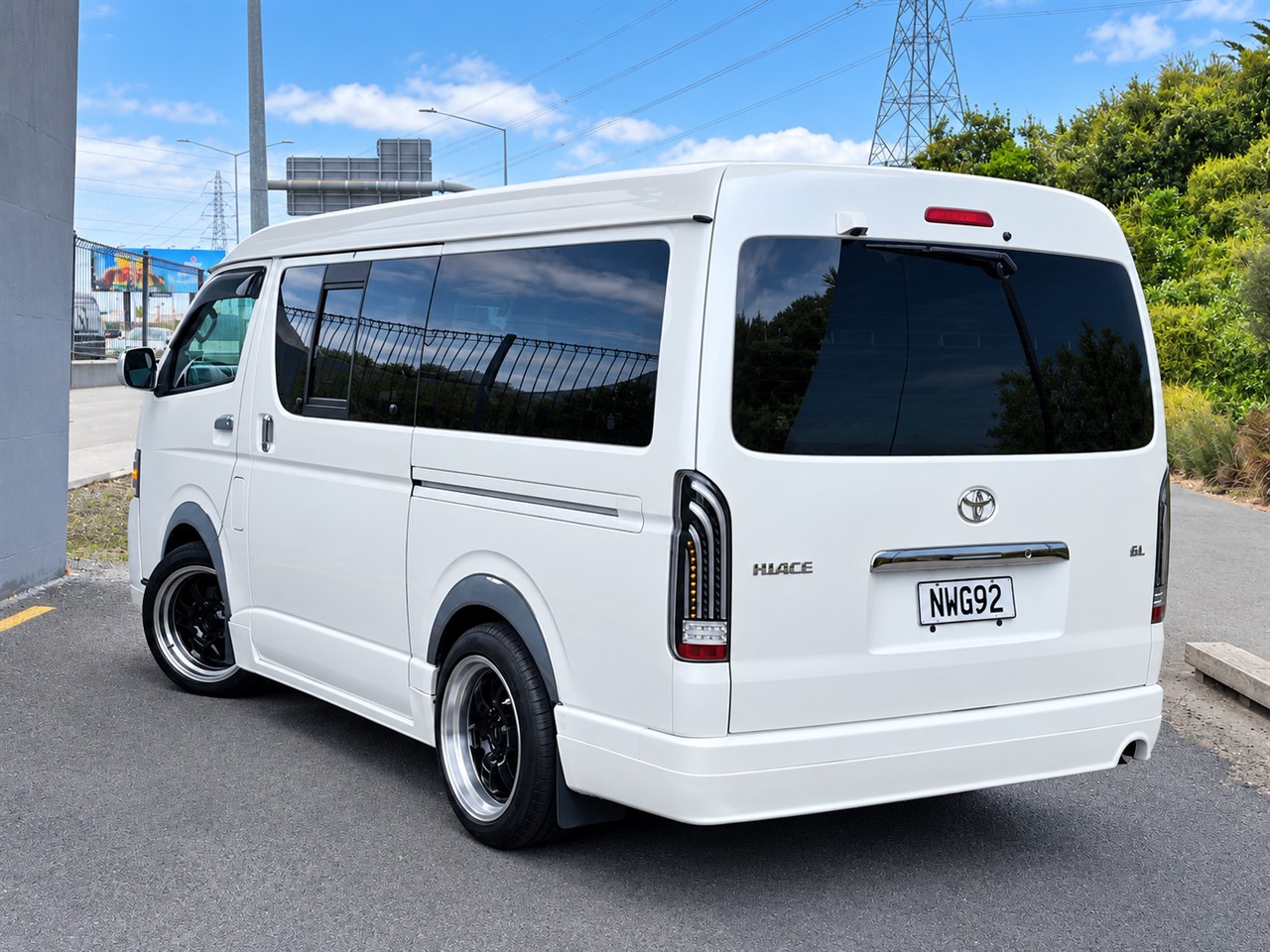 2011 Toyota Hiace
