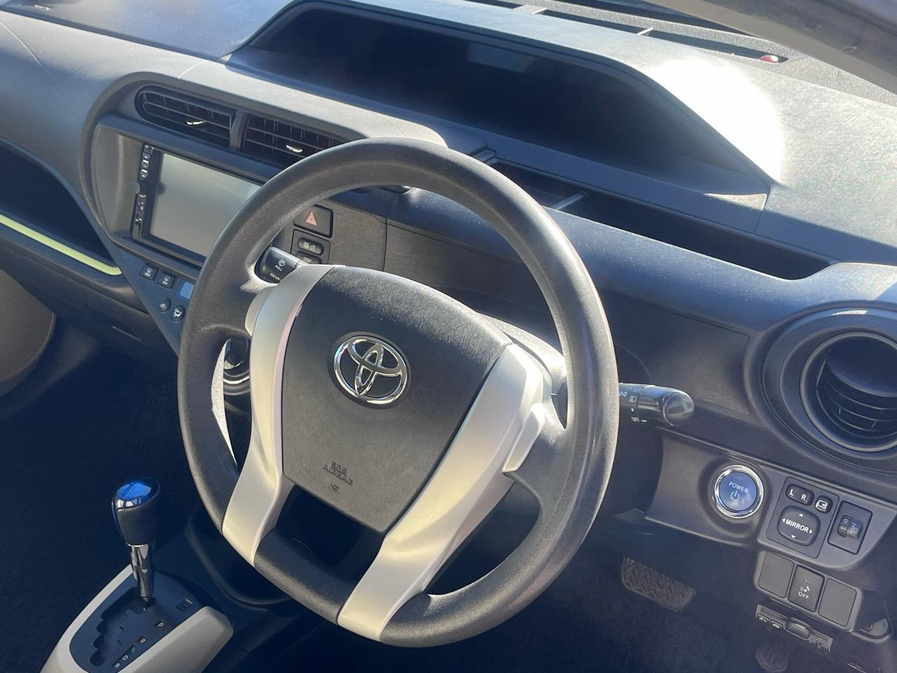 2013 Toyota Aqua