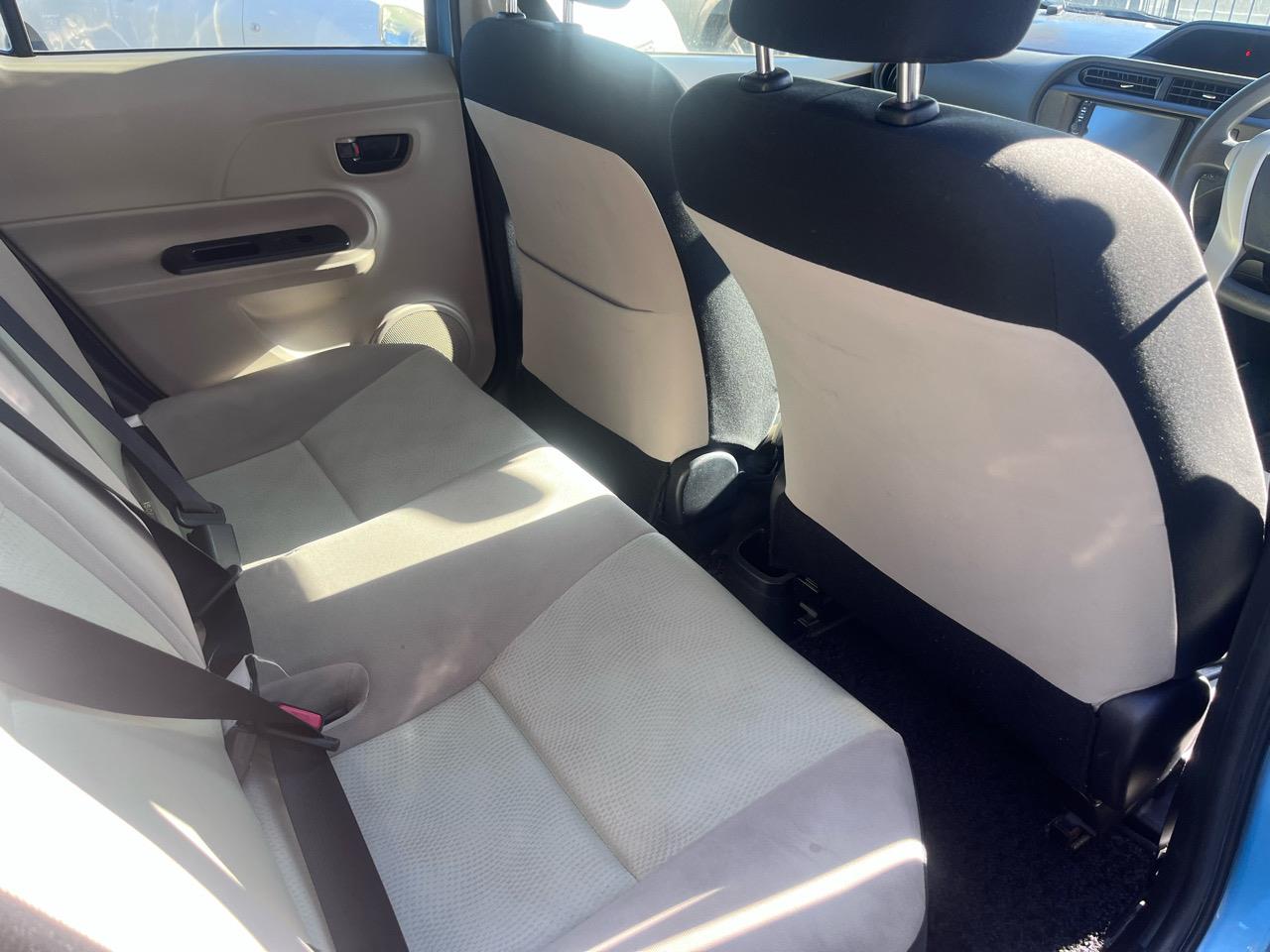 2013 Toyota Aqua