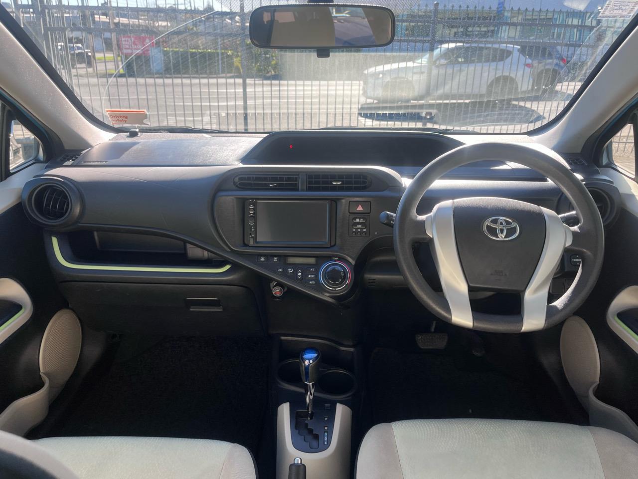 2013 Toyota Aqua