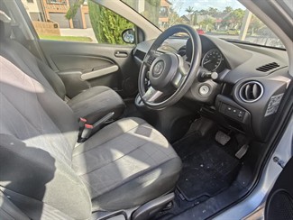 2013 Mazda Demio - Thumbnail