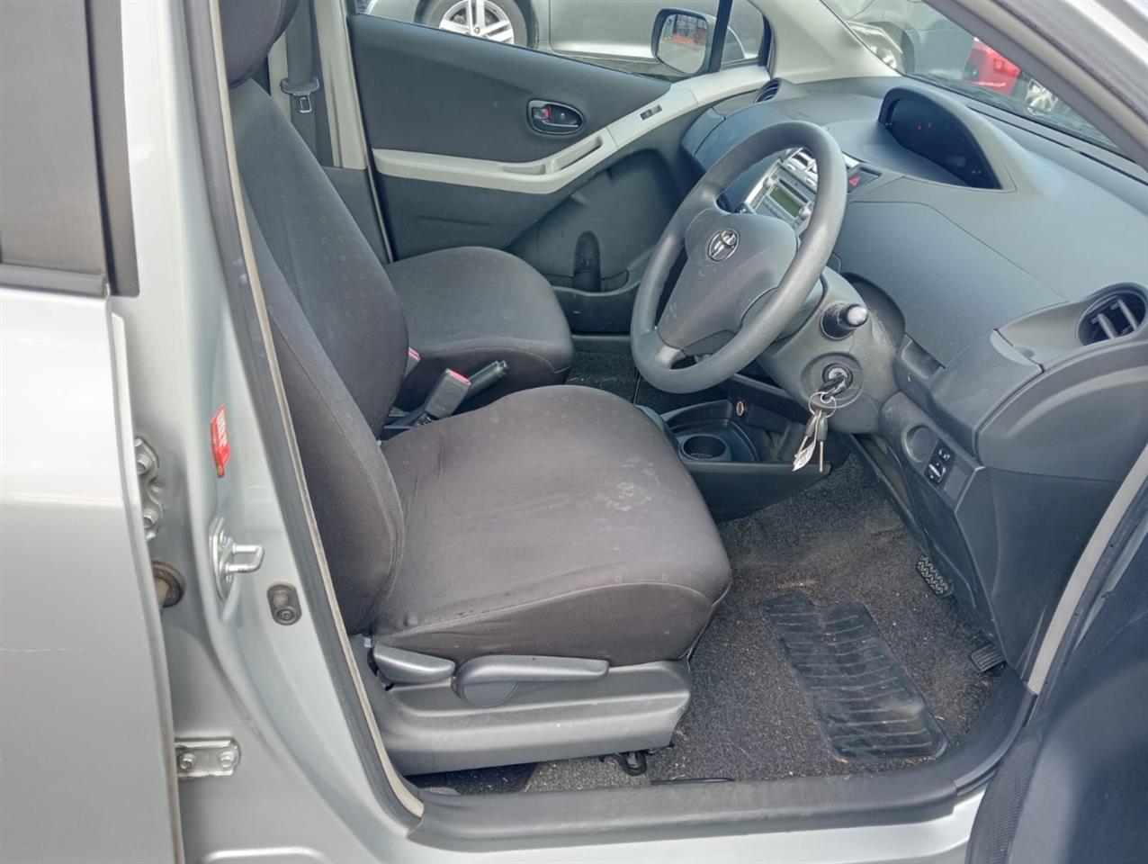 2007 Toyota YARIS
