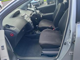 2007 Toyota YARIS - Thumbnail