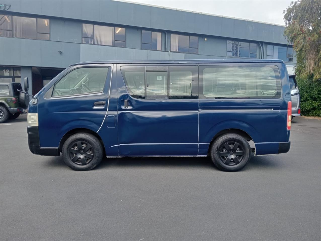 2008 Toyota Hiace