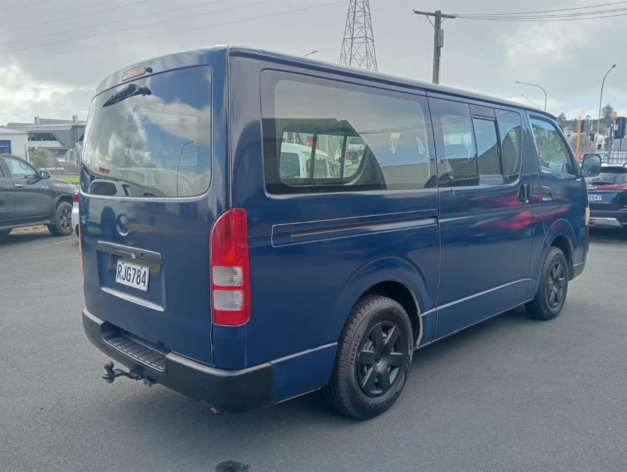2008 Toyota Hiace