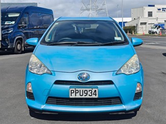2014 Toyota Aqua - Thumbnail