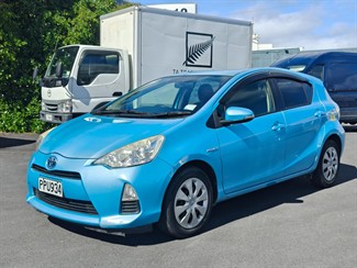2014 Toyota Aqua - Thumbnail