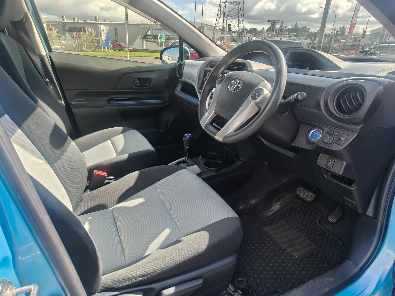 2014 Toyota Aqua