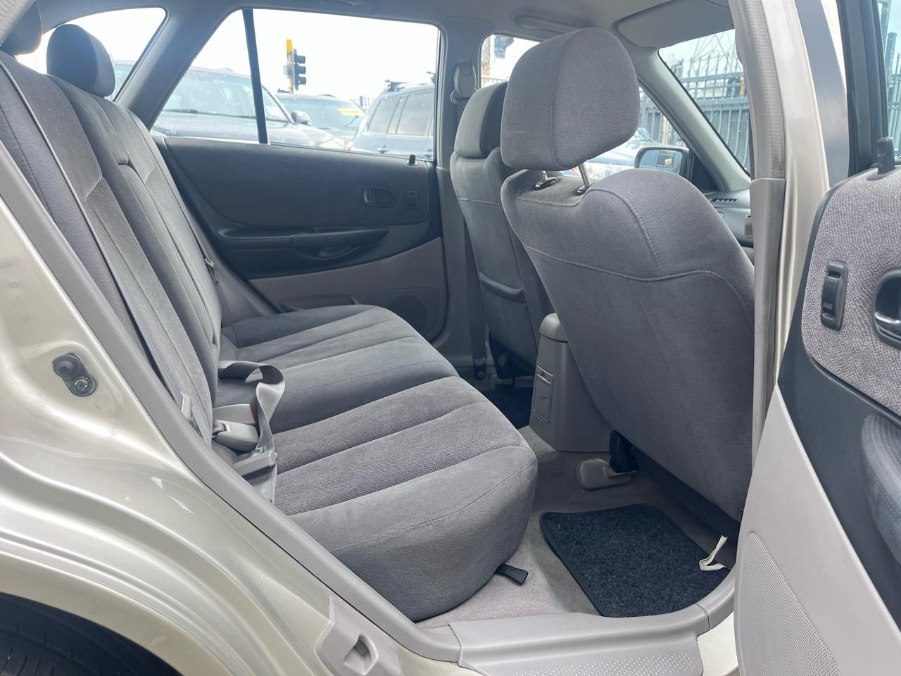 2003 Mazda 323