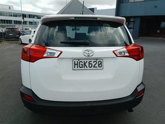 2014 Toyota RAV4 - Thumbnail