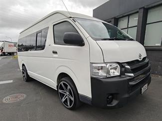 2006 Toyota Hiace - Thumbnail