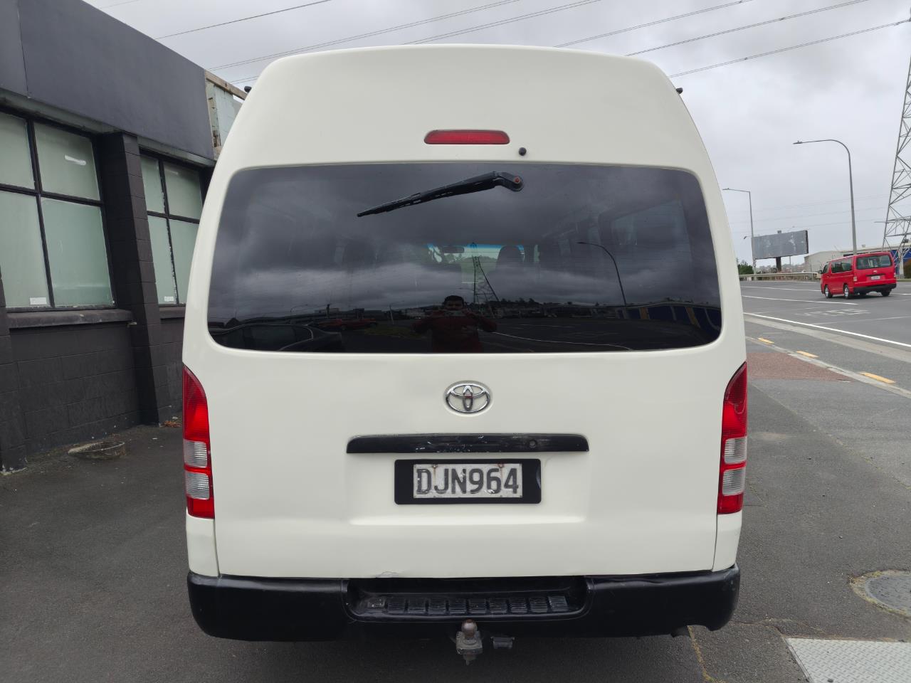 2006 Toyota Hiace