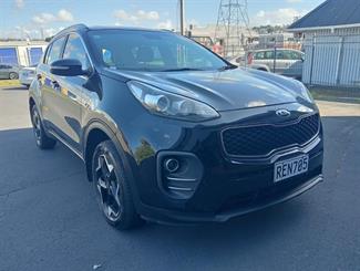 2016 Kia Sportage - Thumbnail