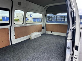 2017 Toyota Hiace - Thumbnail