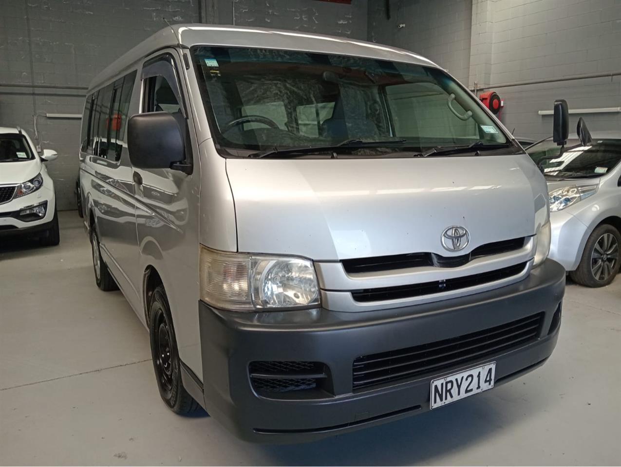2010 Toyota Hiace