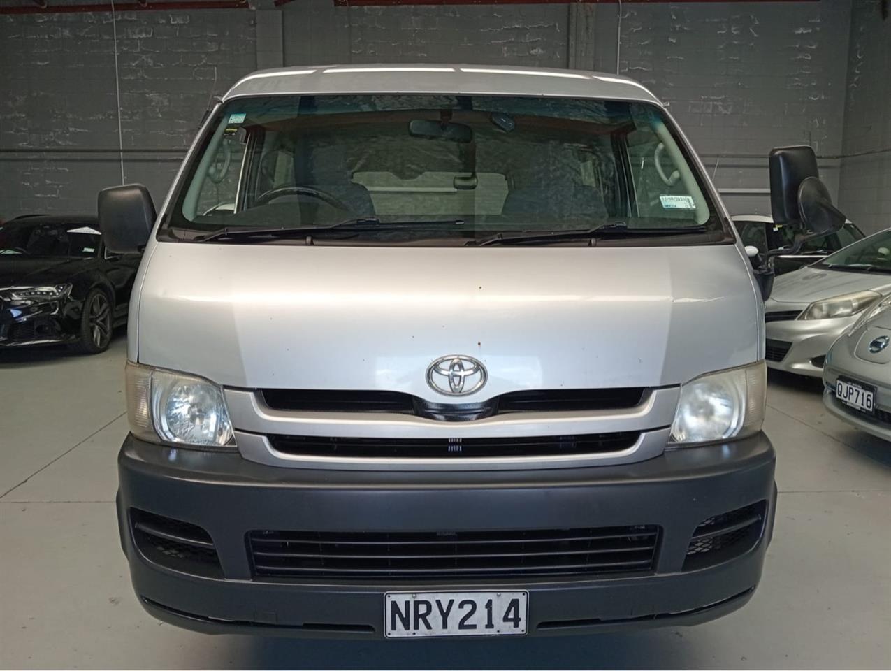 2010 Toyota Hiace