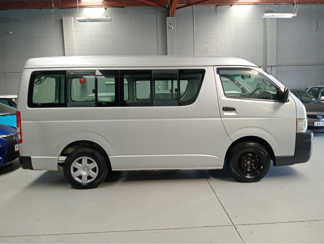 2010 Toyota Hiace
