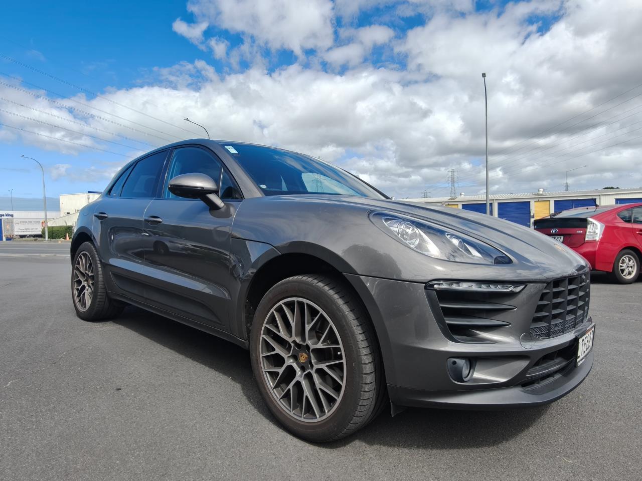 2018 Porsche Macan