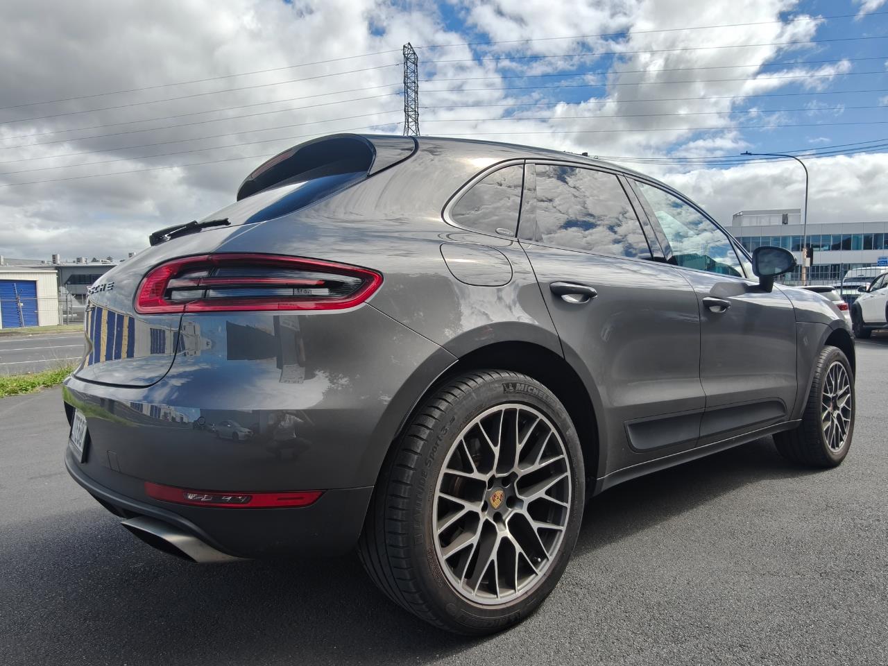 2018 Porsche Macan
