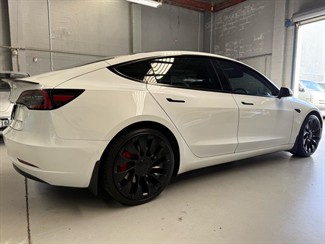 2022 Tesla Model 3 - Thumbnail