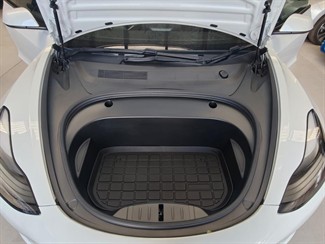 2022 Tesla Model 3 - Thumbnail