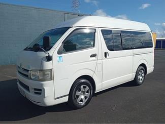 2009 Toyota Hiace - Thumbnail