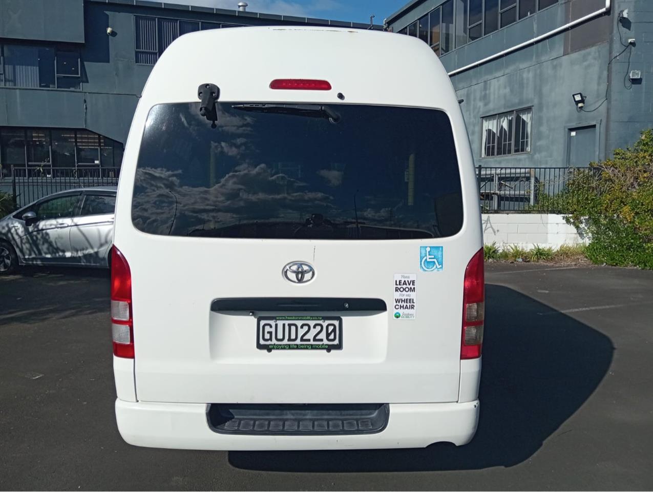 2009 Toyota Hiace