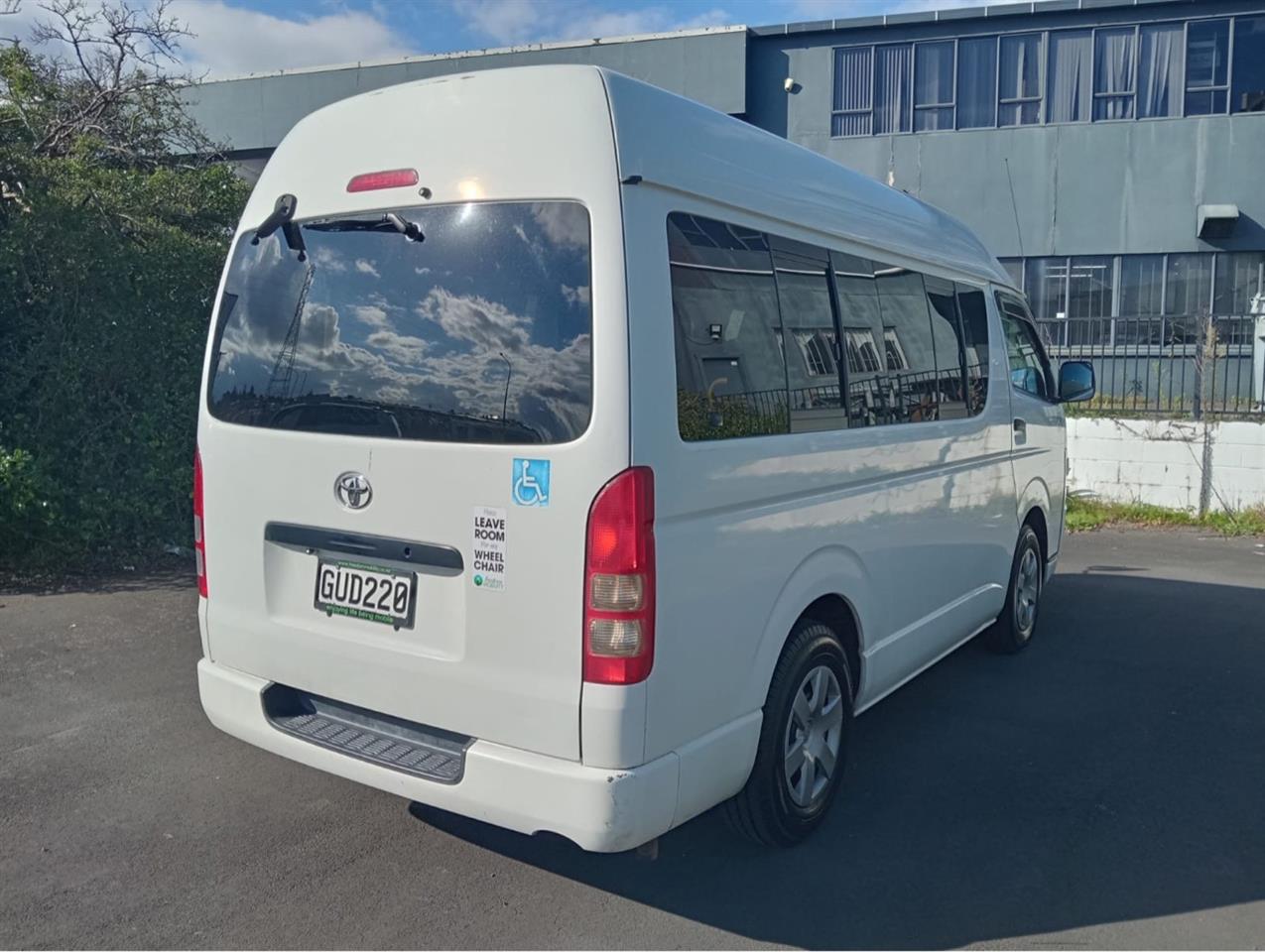 2009 Toyota Hiace