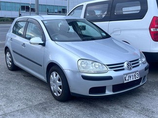 2005 Volkswagen Golf - Thumbnail