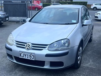2005 Volkswagen Golf - Thumbnail