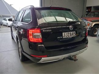 2015 Skoda Octavia - Thumbnail