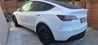 2023 Tesla Model Y - Thumbnail