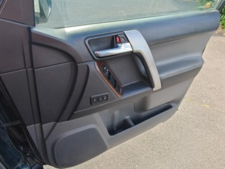 2011 Toyota LandCruiser Prado  - Thumbnail