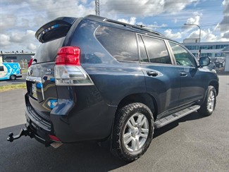 2011 Toyota LandCruiser Prado  - Thumbnail