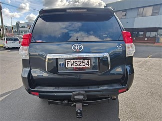 2011 Toyota LandCruiser Prado  - Thumbnail