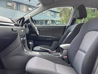 2007 Mazda Axela - Thumbnail