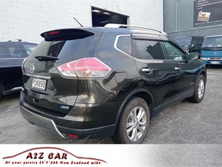 2015 Nissan X-TRAIL - Thumbnail