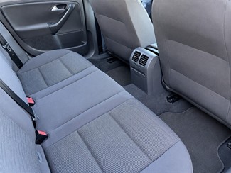 2006 Volkswagen Golf - Thumbnail