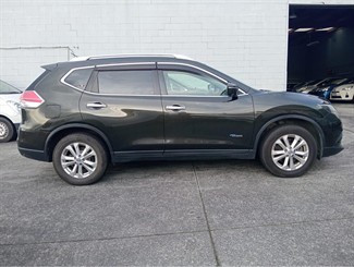 2015 Nissan X-TRAIL - Thumbnail