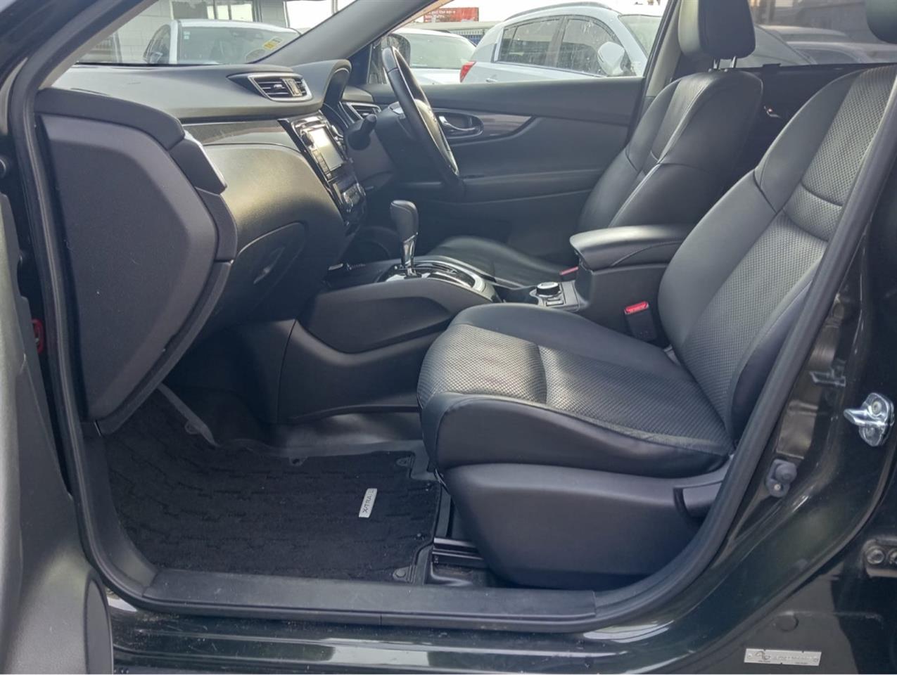 2015 Nissan X-TRAIL