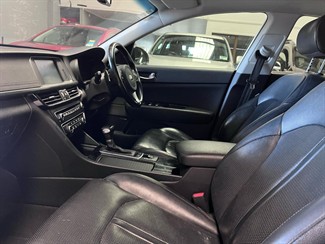 2016 Kia Optima - Thumbnail