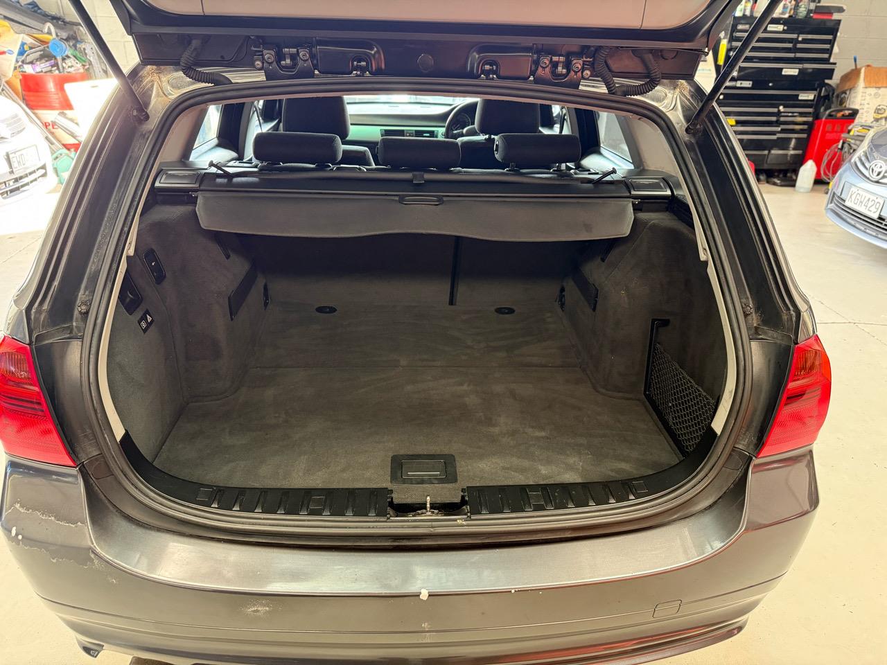 2007 BMW 320i
