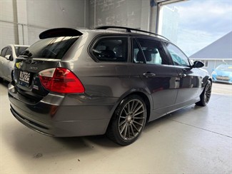 2007 BMW 320i - Thumbnail