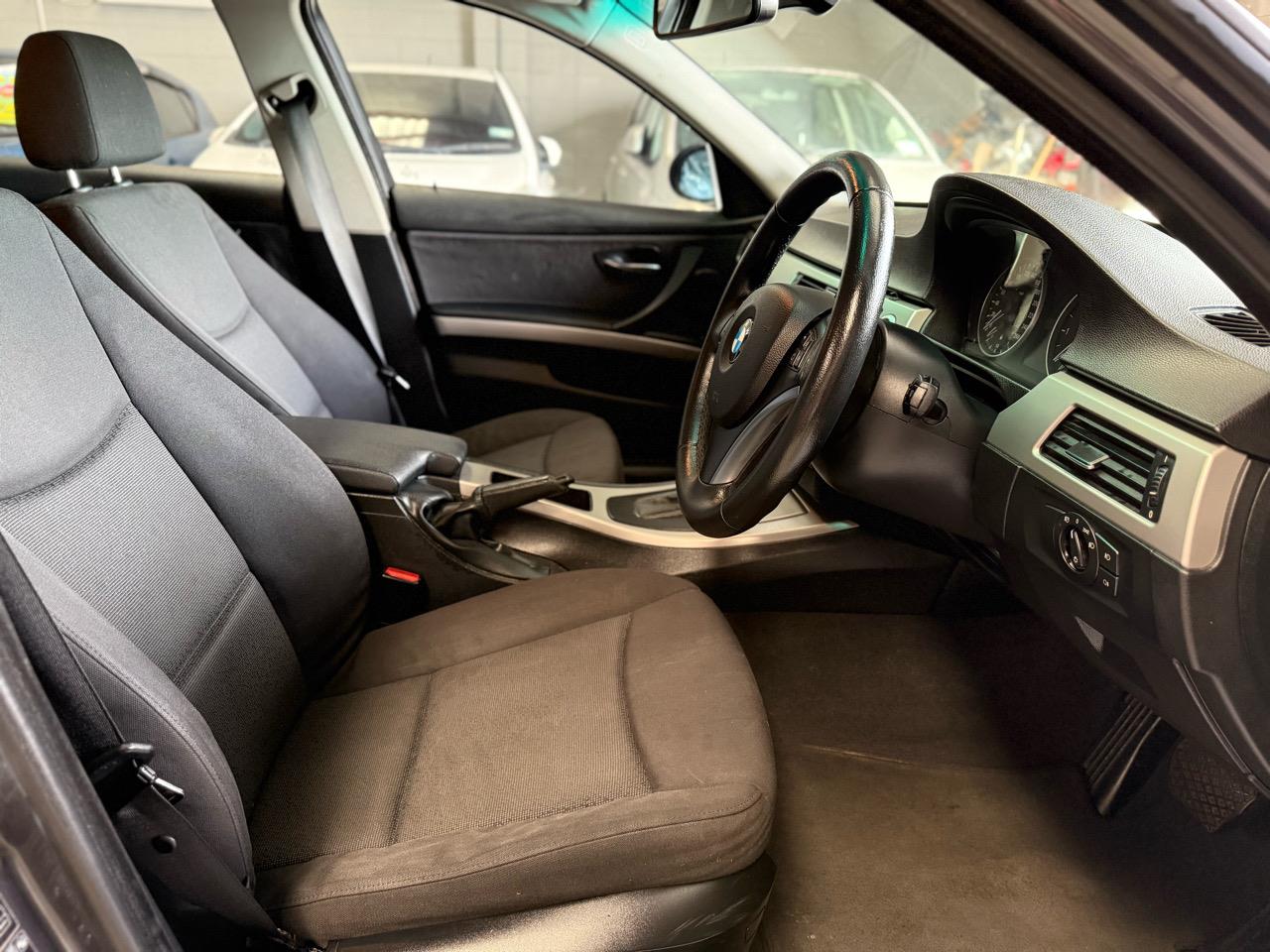 2007 BMW 320i