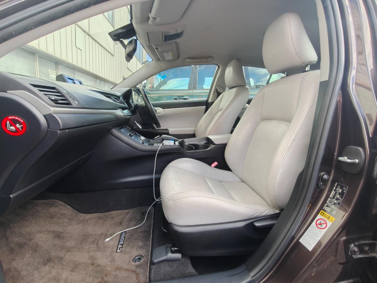 2011 Lexus CT200H