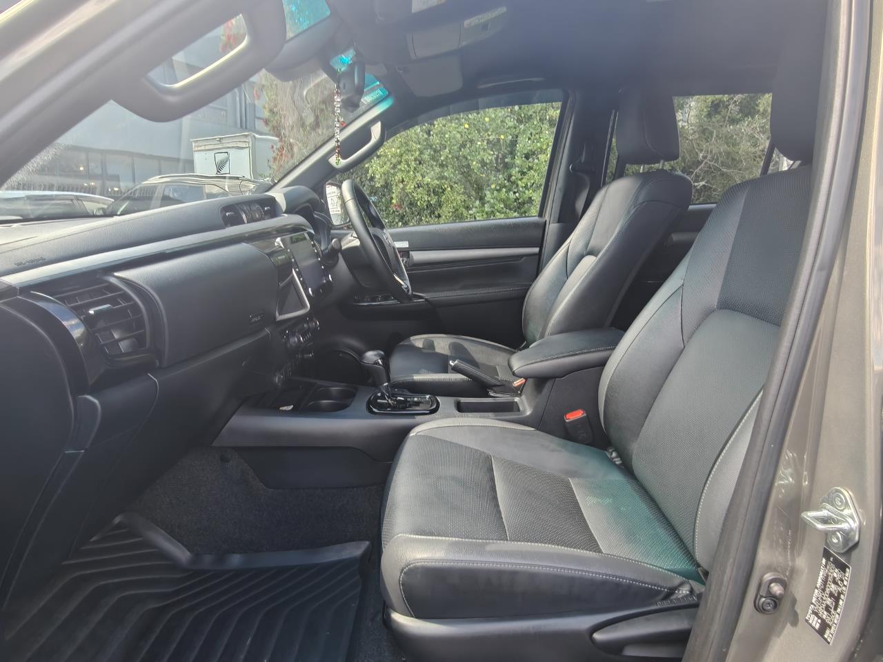2024 Toyota Hilux