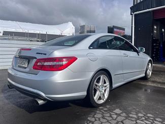 2013 Mercedes-Benz E 350 - Thumbnail