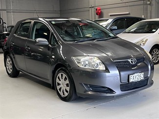 2009 Toyota Corolla - Thumbnail